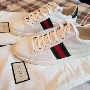 Gucci shoes
